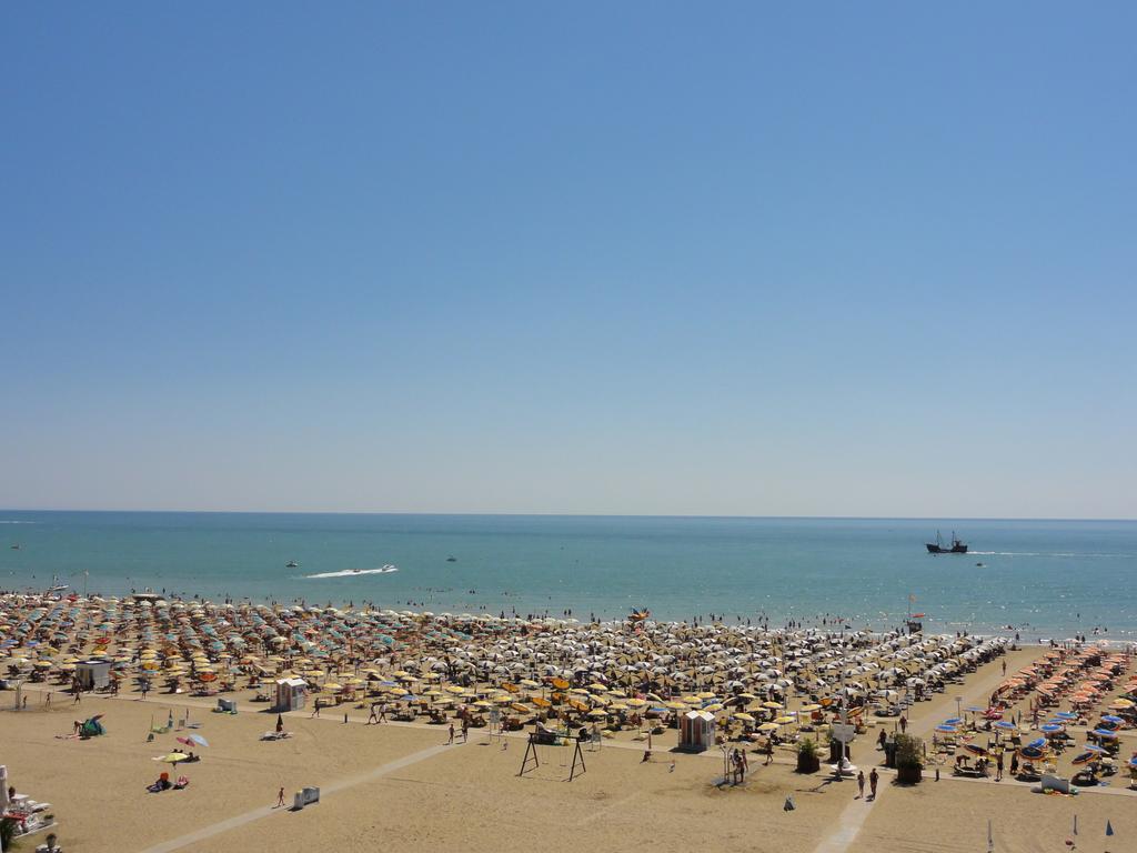 Sabrina - Appartamenti Bibione Exterior foto
